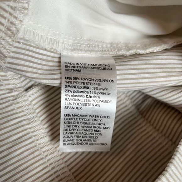 Chico's Tan and White Pinstripe Stretch Capris with Tummy Control Size 14 (2.5) - Picture 10 of 12
